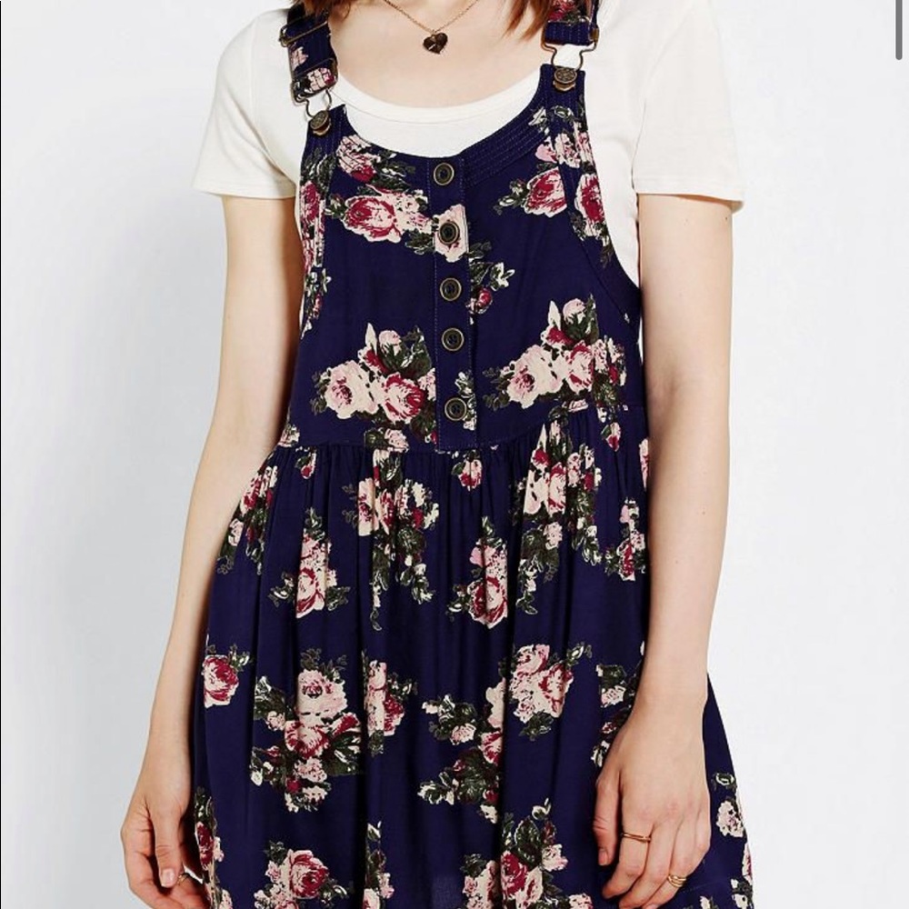 Urban Outfitters Kimchi Rose Overall Skirt Size S